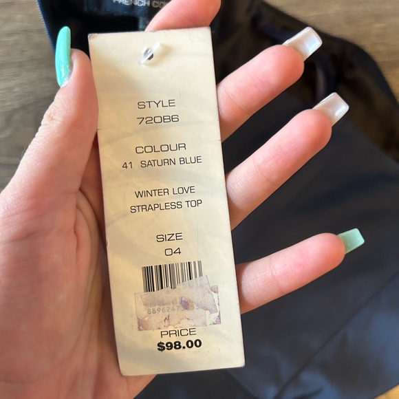 FRENCH CONNECTION SILK TOP - Picture 6 of 6